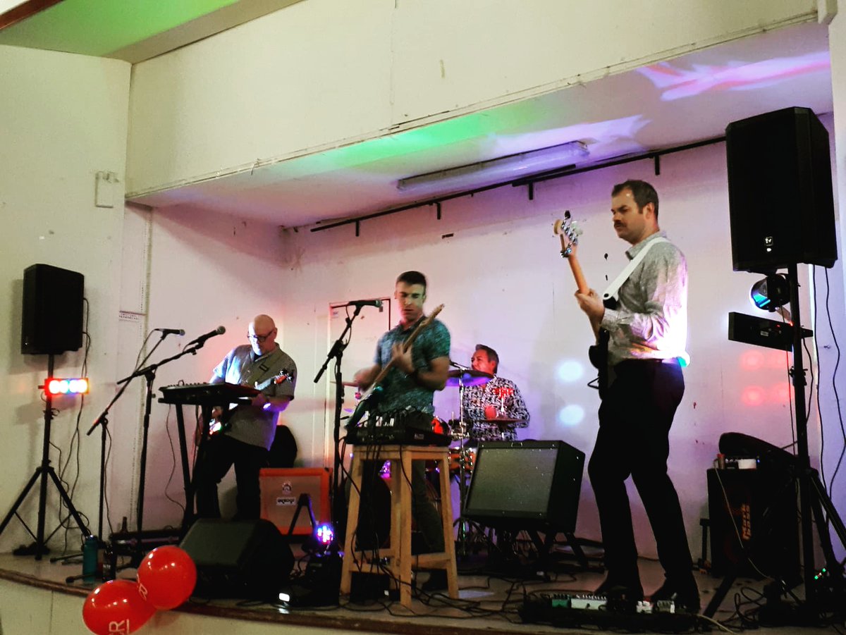 Great night playing at the Institute of Cancer Research music fundraiser in Sutton yesterday evening. Fab night and lots of money raised for the ICR. Excellent!

@ICR_London @explore_sutton
@suttonguardian
#charity #icr #musicfundraiser #pizza #madbess #sutton #belmont  #surrey