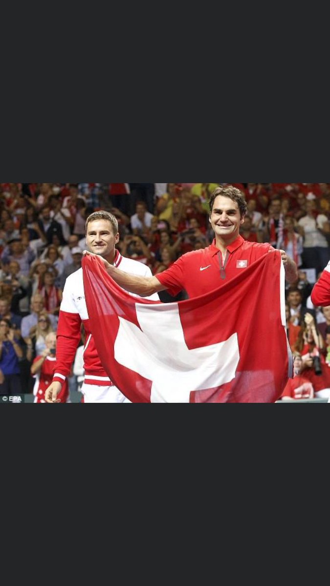 jcastrovallek's tweet image. Listo para admirar a mi gran ídolo deportivo @rogerfederer esta tarde. Coincidentemente en el 5o. aniversario del triunfo de Suiza 🇨🇭 en la final de la #CopaDavis en 2014 durante mi inolvidable gestión como embajador de 🇲🇽 en ese maravilloso país. Willkommen in Mexiko! #GoRoger