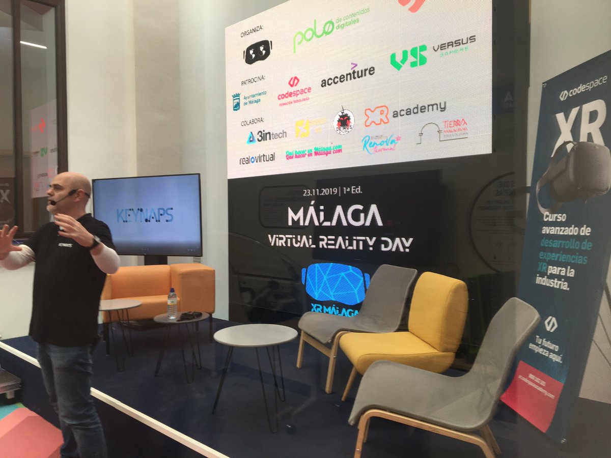 KeynapsN's tweet photo. Keynaps en Virtual reality day 1ra Ed. Malaga🤩🤩 https://t.co/rmYvACfYJP