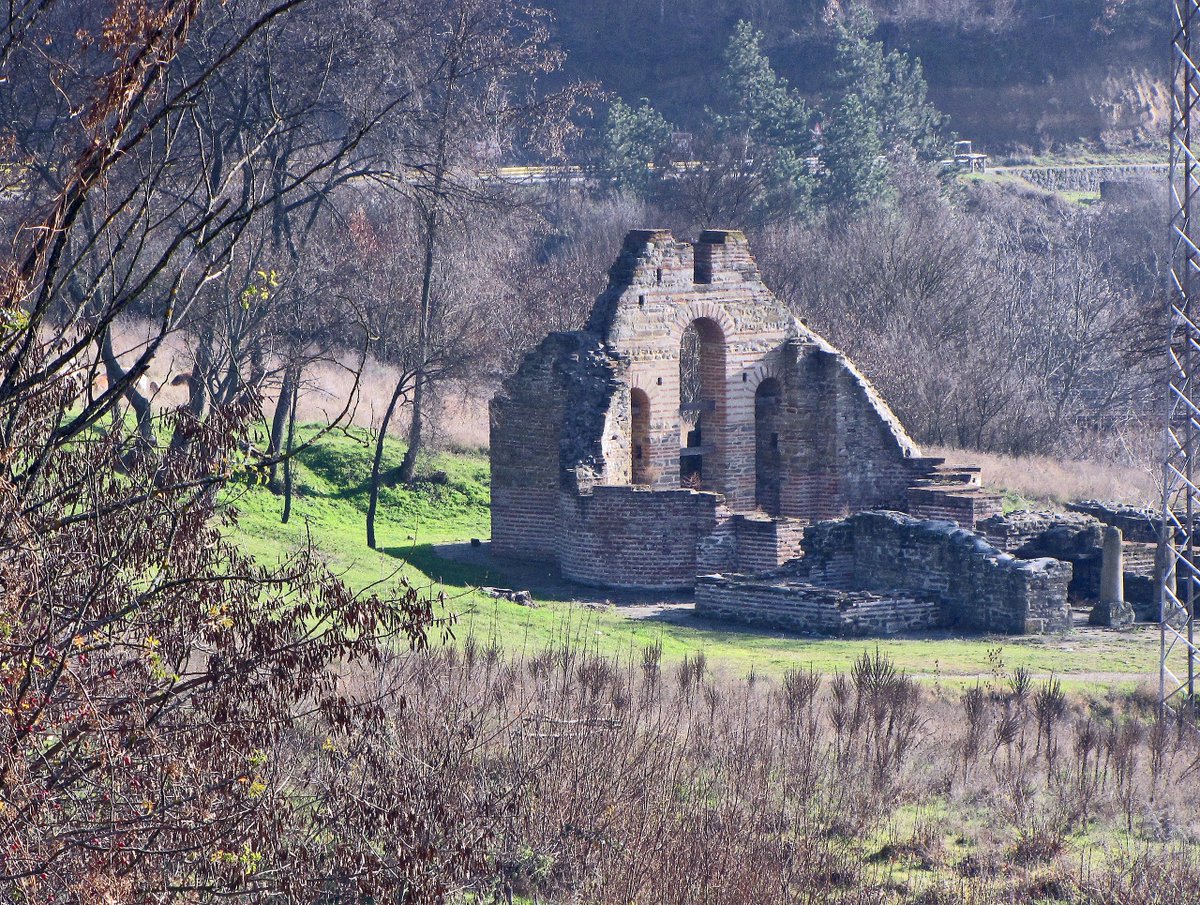 Kuršumlija is where Stefan Nemanja built his first monasteries. This is the Monastery of the Most Holy Mother of God, currently in ruins, which was built by then Serbian Grand Prince Stefan Nemanja sometime between 1159 and 1168.