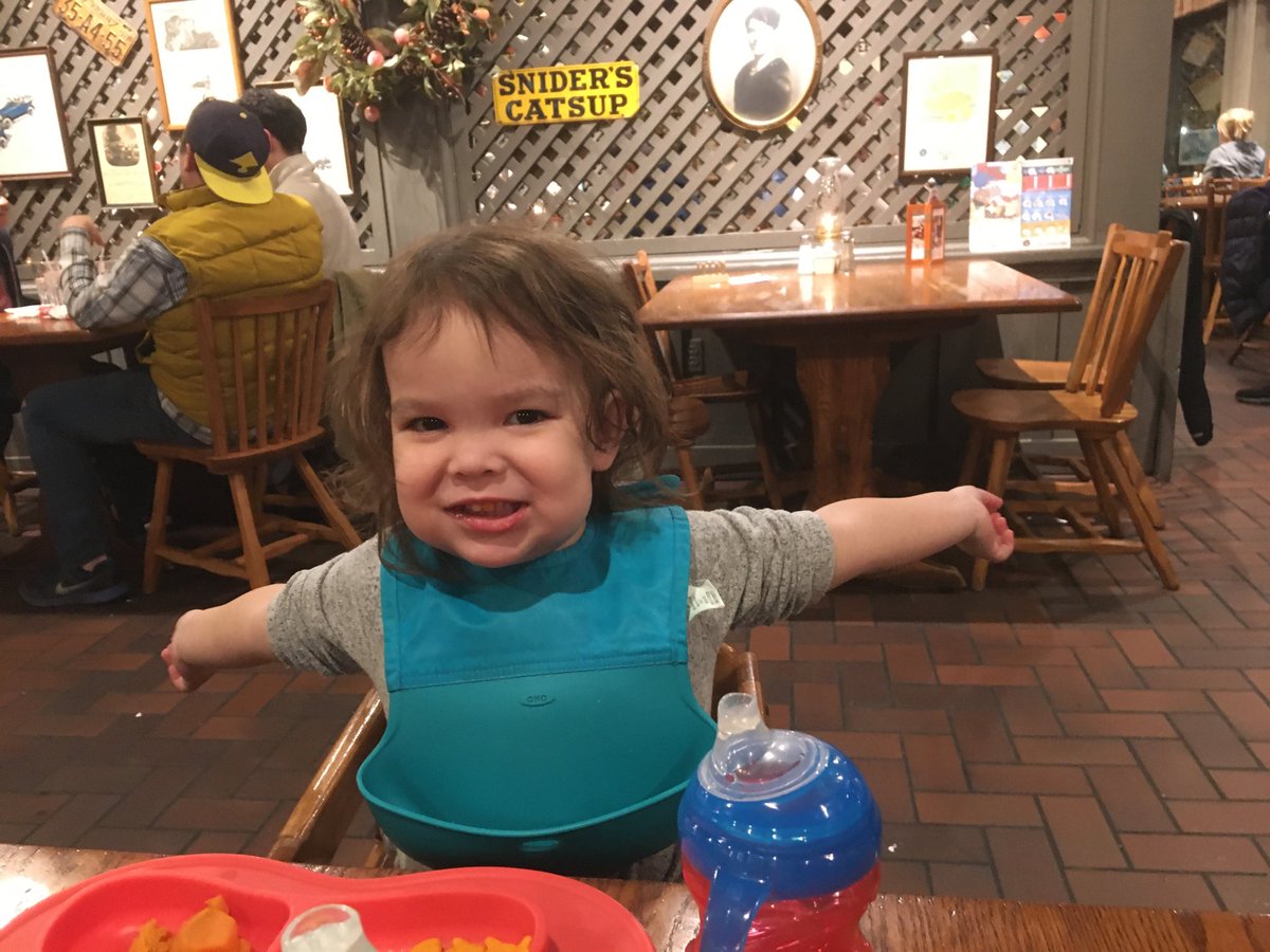 joeostermeier's tweet photo. My granddaughter finds out she gets to visit the #BND newsroom next week. Yay! #readocal https://t.co/vcWRGLh5Mq
