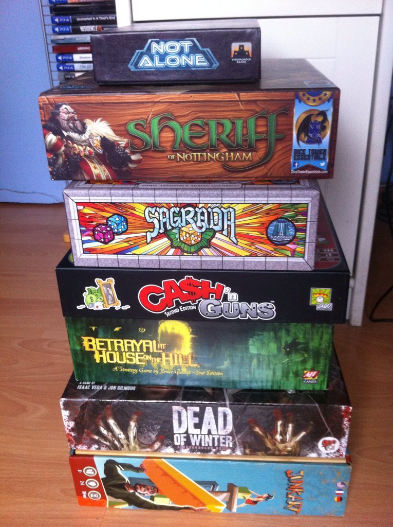 JoaLoft's tweet photo. It's been ages since I've brought them to the table, but we're playing - some of - these wonderful #boardgames tonight with friends!

#DeadOfWinter
#Sagrada
#CashAndGuns
#SheriffofNottingham
#BetrayalAtHouseOnTheHill
#JunkArt
#NotAlone https://t.co/zkMifzmjEn
