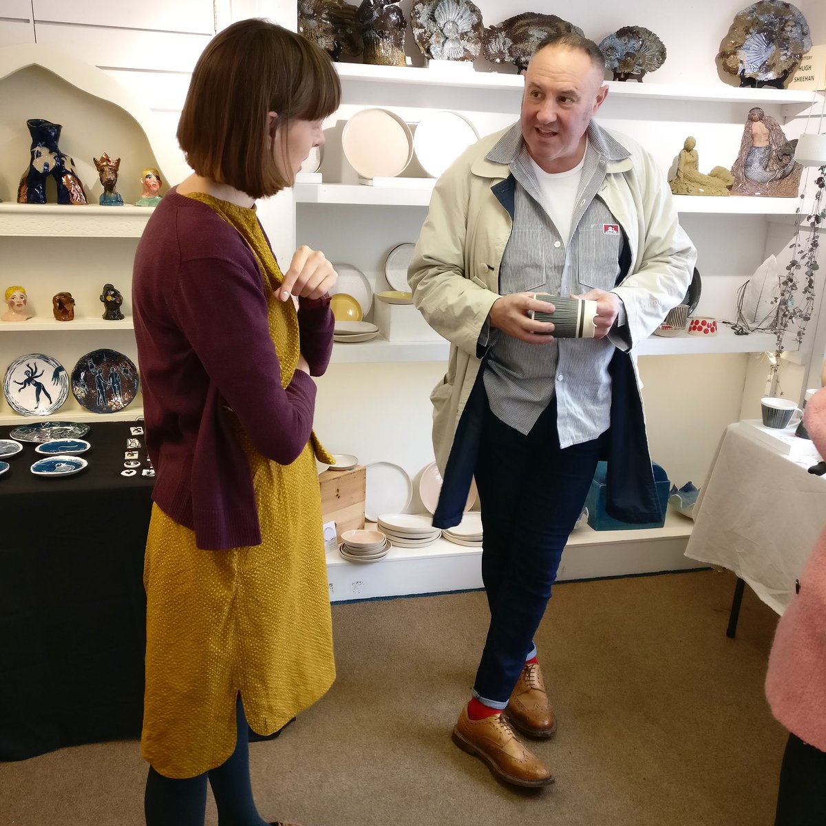Vicki with Kieth Brymer Jones as he takes a close look at her ceramics. No pressure ! @vichageman @keithbrymerjones @whitstablemuseum #potterythrowdown #itshappeningagainsoon.