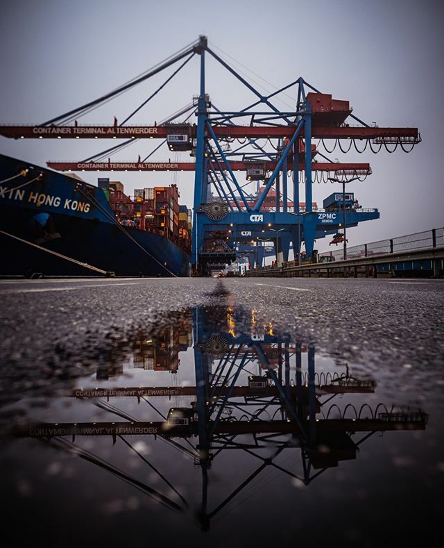 ...⁠
Anzeige- INSTAWALK CONTAINERTERMINAL ⁠ALTENWERDER⁠
...⁠
⁠
Am Donnerstag war es soweit. Unser zweiter InstaWalk zusammen mit dem @containerhafenhamburg. Ein echtes Highlight für alle die das Glück hatten dabei sein zu dürfen.⁠
⁠
Letztes Jahr hatten wir schon dem Burc…
