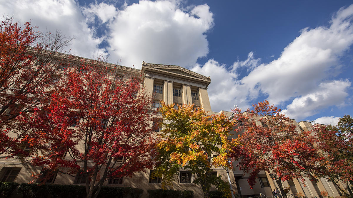 Safe travels as you head home for break, Panthers! 👋 A reminder that the University will be closed Nov. 28 &amp; 29 for the holiday. #H2P