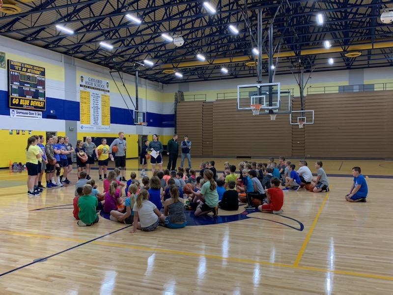 Great turn out for first day of hoops clinics, thanks to Austin &amp; Bailey Pearson and all the volunteer student athlete's.