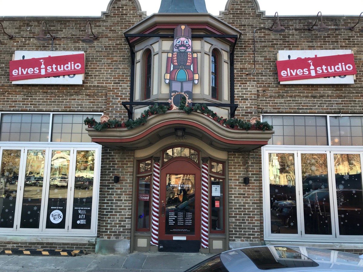 onmilwaukee's tweet photo. It opens today!! First look: Elves Studio, @splashstudio's  holiday pop-up 

https://t.co/UVpM1khxQe

#MerryOnMilwaukee #elvesstudiomke https://t.co/VRbFpBOxwa