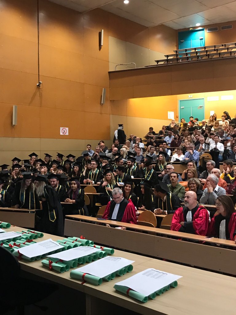 Université de Montpellier (@umontpellier) on Twitter photo Remise des diplômes du Master Ingénierie de la Santé <a href="/FacPharma_Mtp/">Faculté de Pharmacie de Montpellier</a> . L'occasion de célébrer la réussite des étudiants du master et de leur souhaiter le meilleur avenir professionnel possible.
ingenierie-sante.edu.umontpellier.fr Remise des diplômes du Master Ingénierie de la Santé <a href="/FacPharma_Mtp/">Faculté de Pharmacie de Montpellier</a> . L'occasion de célébrer la réussite des étudiants du master et de leur souhaiter le meilleur avenir professionnel possible.
ingenierie-sante.edu.umontpellier.fr