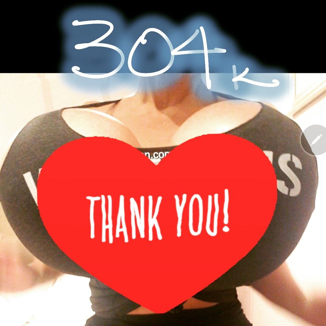Thank you to my Twitter and Instagram fans!! 😊💛💋 Thank you to my friends support!! @dollyliciousfox @marymadisonlov @CodenameDiablo @FoxyMenagerie @amanda_lovelie @Alexa_G__ @chelseacharmsx @kasey_storm https://t.co/wTyWjBv5b2
