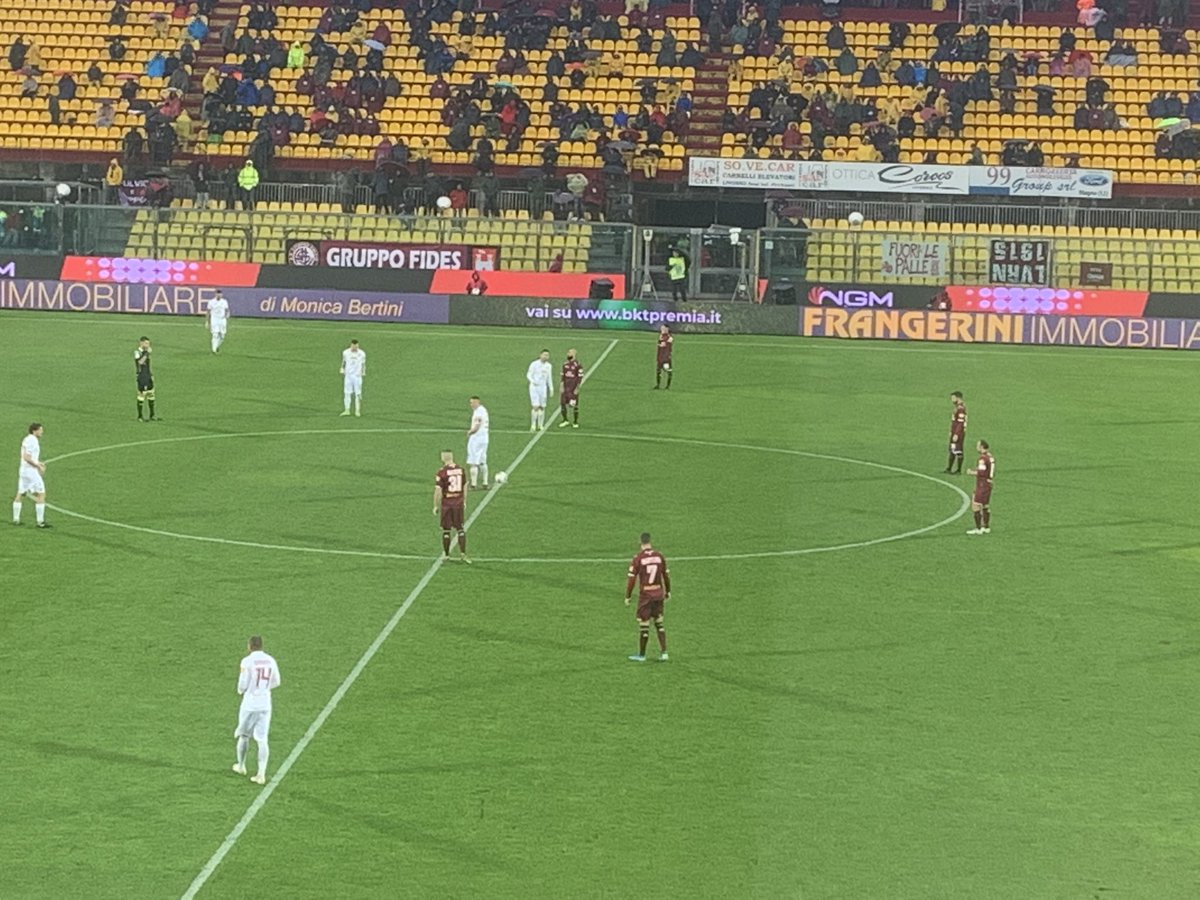TrapaniCalcio's tweet photo. #LIVTRA 0-2
Inizia il secondo tempo https://t.co/RdqQ1oQkv5