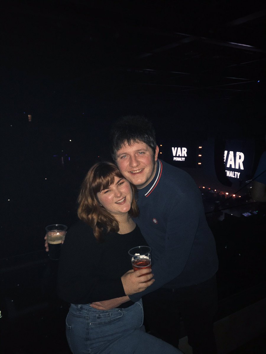 edenbottomley2's tweet photo. @liamgallagher  vip!! With @LukeGallagher96 https://t.co/nLNicLc9Tu