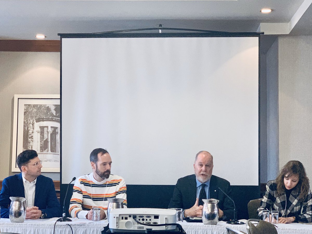 On dit que l’élitisme dans la francophonie ‘n’est pas ce qu’on souhaite’ mais, on tourne le dos et on exclut des gens qui ne sont pas ‘comme nous’ (pensons gens issus de FL2). Nous devons changer nos mentalités et structures si on veut défaire le mythe d’élitisme. #Officially50