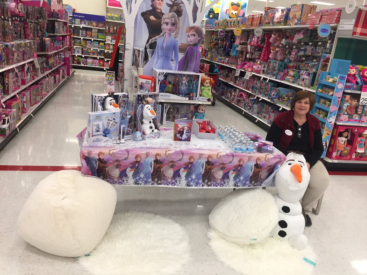 Karla, Olaf and T1072 is ready for our #Frozen2 event from 10a-1p. Come visit us for story time, snacks and fun giveaways! #ElvesOfEaston #BringJoy