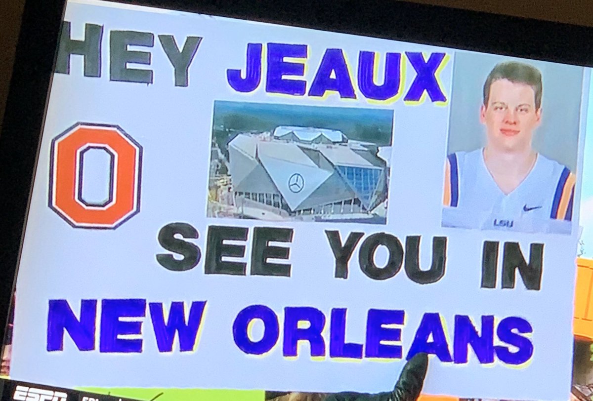 SECBarstool's tweet photo. sEe YoU iN nEw OrLeAnS

HEY, DUMB ASS, THAT’S THE DOME IN ATLANTA 😂😂😂😂😂 https://t.co/ha4Ol6Jm8D