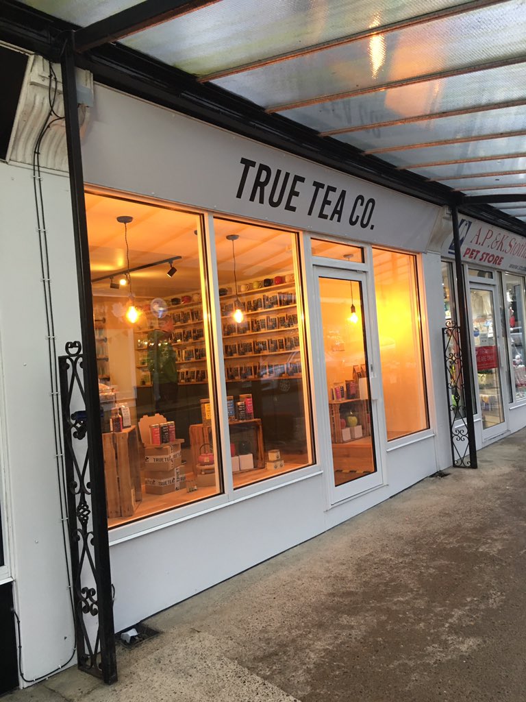 New shop opened on Commercial Street. Loads of different teas to choose from. Worth a look. Nice folk. #harrogate #commercialstreet #Independent #shoplocal #trueteacompany