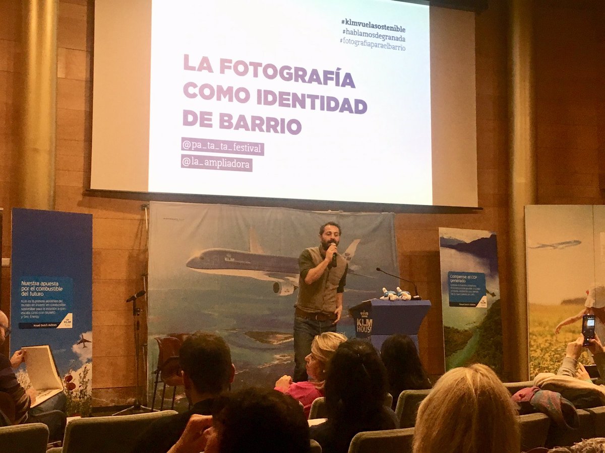 <a href="/ceciliopuertas/">cecilio puertas</a> y nos cuenta que <a href="/pa_ta_ta/">PA-TA-TA Festival</a> busca encontrar el contacto entre la gente que no le gusta la fotografía y los que se dedican a ello profesionalmente.

La comunidad que se crea es impresionante.
#KLMVuelaSostenible #HablamosdeGranada