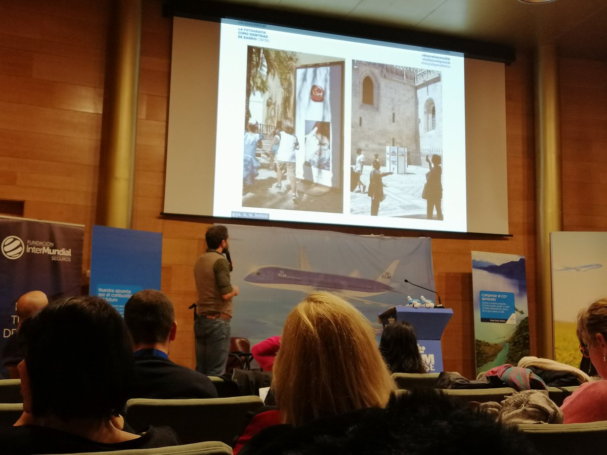 UnDestino_emm's tweet photo. Cecilio Puertas nos habla sobre el @pa_ta_ta la fotografía como identidad de barrio

#KLMVuelaSostenible #HablamosDeGranada @granadaturismo @InterMundial_ES https://t.co/Al2VzJrYST
