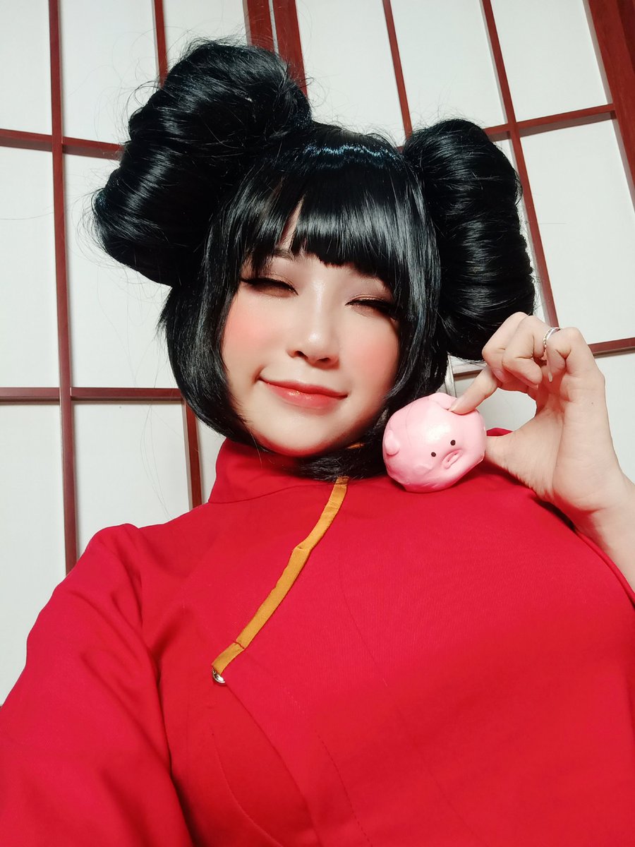 Cosplay Pucca Costume.