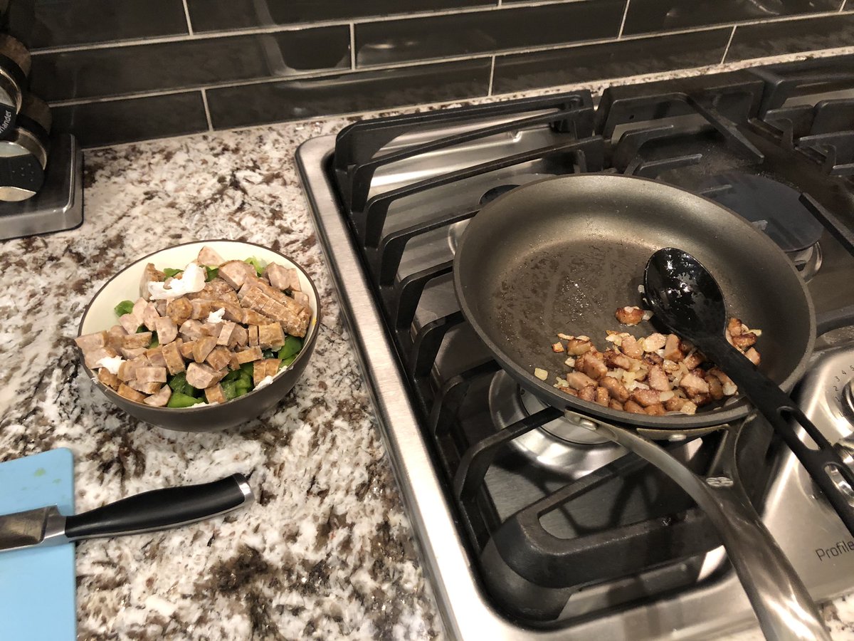TurfSpartanLord's tweet photo. @francisdmarion @tasteofbelgium @ganobleberries @BPolimer @fowler2325 @SportsTurfSun @montybr @andrewmuntz @CeWaLlAcE1422 Ran things back this morning with homemade omelettes. Working as a short order cook through most of high school prepared me for moments like this. #FoodiesOfTurf #LearnYoung #LifeLessons https://t.co/BK9AYg06cO