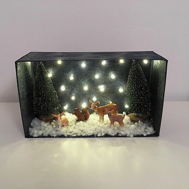 Unsere kleine DIY Weihnachtsdeko. Ich habe mich hierbei von der lieben <a href="/merizaldi/">aimara♥</a> inspirieren lassen 🌟💫 (Anzeige, da Verlinkung ☺️) Bastelt ihr mit euren Kindern 
Weihnachtsdeko? Wenn ja, was? Habt ein schönes Wochenende, ihr Lieben. .
.
.
#diy #diyw… ift.tt/37ArvbE