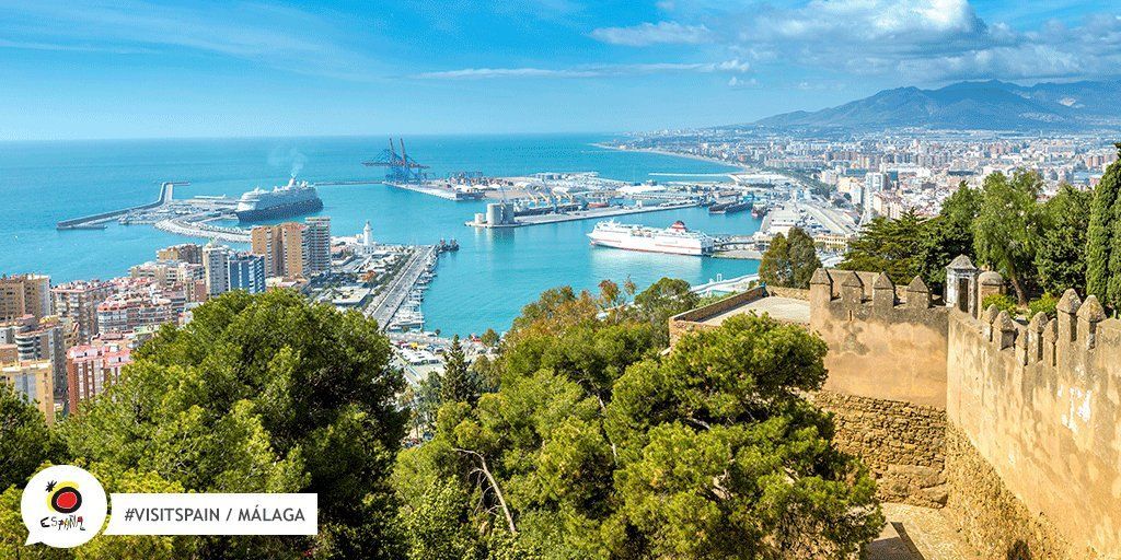 Spain_in_CH's tweet photo. Hast Du zwei Tage frei? Sie sind die perfekte Zeit, um die Wunder von #Malaga zu entdecken ... 👌
https://t.co/USY7OmsVsT
#VisitSpain #CostaDelSol #Malaga #PueblosBlancos #WhiteVillages #Cityscapes #BestCityBreaks #Top10Spain
@vivecostadelsol @turismodemalaga @orgullodemalaga https://t.co/hicW0cdOmD