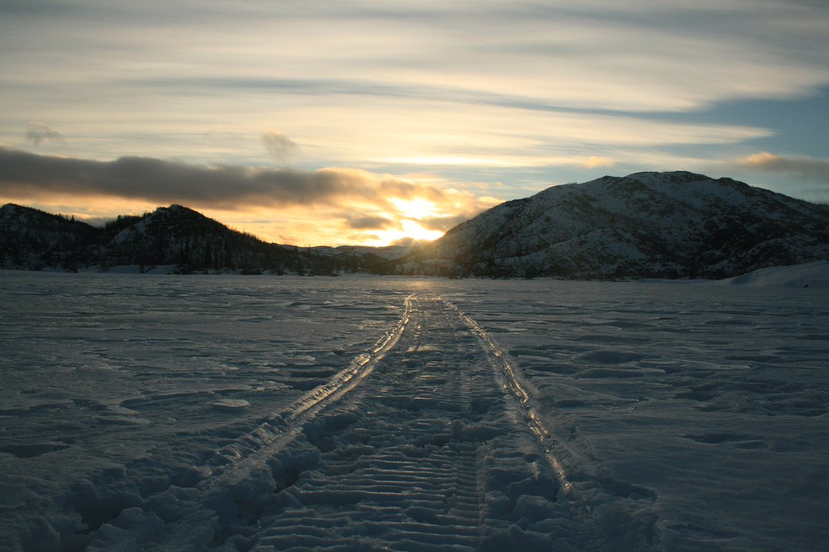 365offgrid's tweet image. These are my trails and my life.  
#offgrid
#bugout 
#adventure 
#tactical 
#edc 
#mountains 
#survival 
#warrior 
#viking
#frontier 
#wilderness 
#outdoors 
#knife 
#hunting 
#climber 
#skier
#mountainman 
#life 
#freedom 
#love
#fighter
#professional
#nomad
#bushcraft