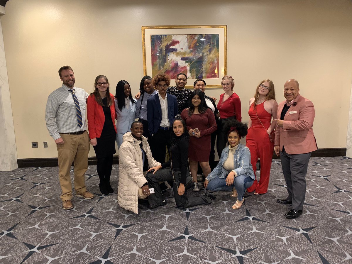 Josué Velasquez tweet media