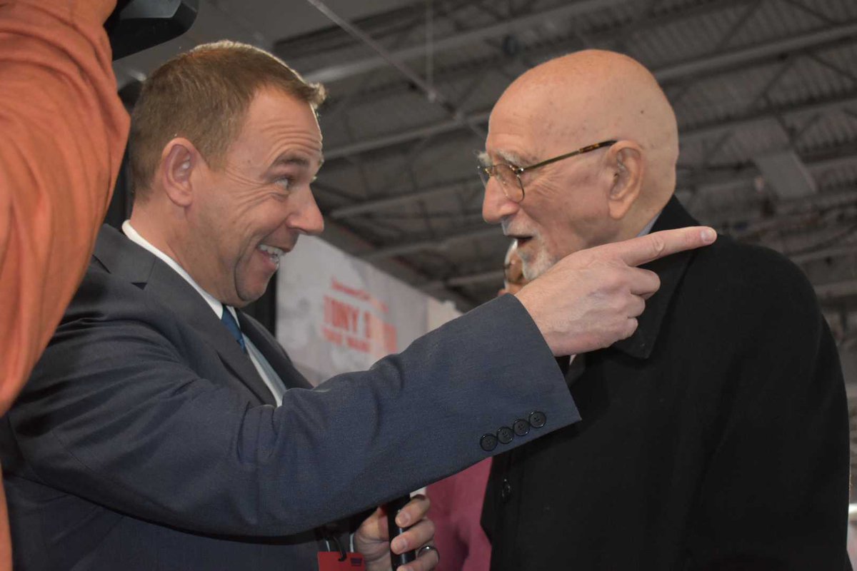 News12's tweet image. Things are just getting started at #SopranosCon at the Meadowlands! We're here for all the action. @sopranoscon

MORE: newjersey.news12.com/story/41155694…