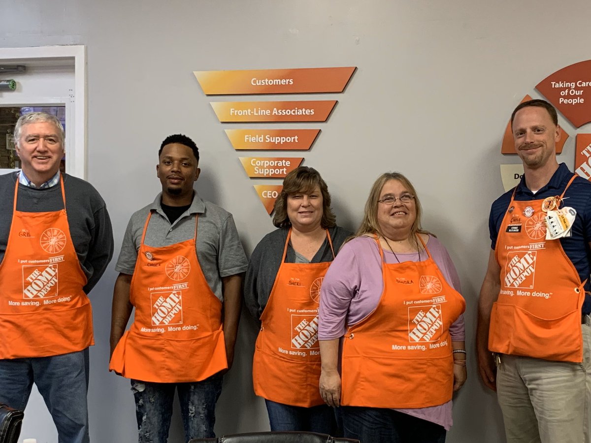 The Home Depot 0374 tweet media