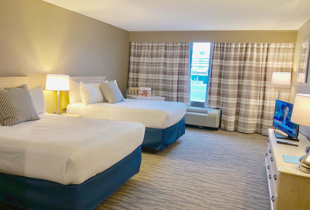 FenwickInn tweet media