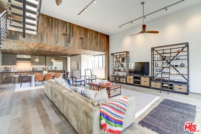 Look at how cool this living room. Have you ever been into a living room this cool?$2.995M  https://www.redfin.com/CA/Venice/520-Broadway-St-90291/home/143516335