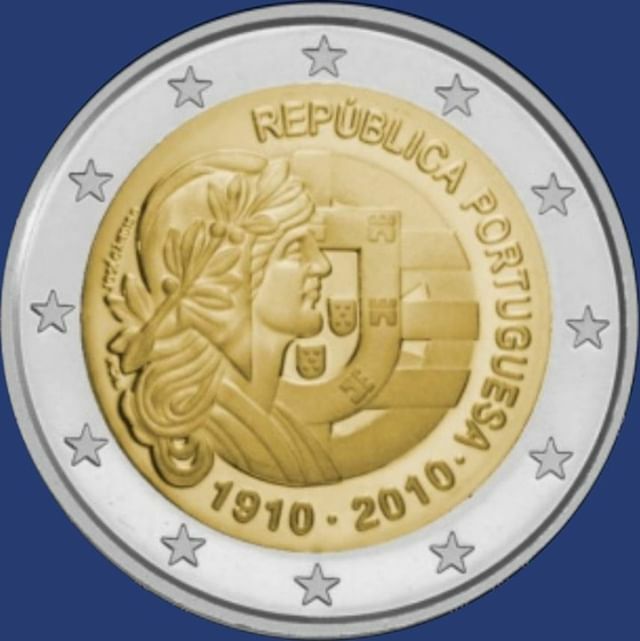 Numis_Hero's tweet image. 🇵🇹 #Portugal - 2010
·Centenari de la República Portuguesa.
·
·La moneda commemora el centenari de la fi de la monarquia constitucional del rei Manuel II i de la instauració de la República Portuguesa després de la revolució de el 5 d'octubre de 1910. A la corona circular fig…