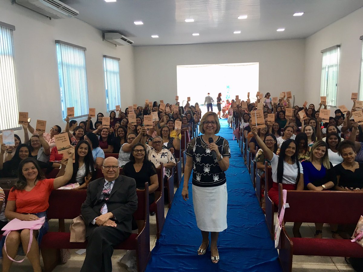 Estamos hoje em Porto Franco no Maranhão - um lindo e abençoado Congresso do Ministério da Mulher.