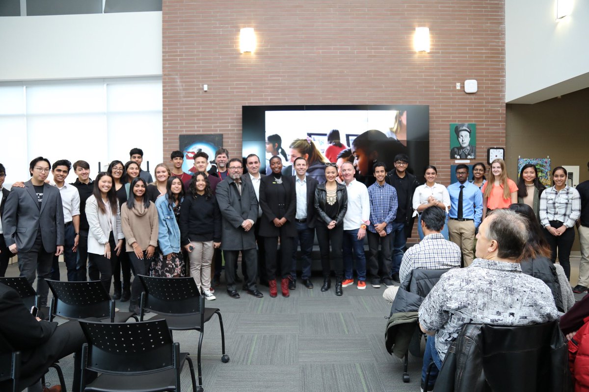 Spoke at the Sci-Arc exhibition hosted by the Collective at Jean Augustine Secondary School. Our future is in good hands with youth as determined, innovative and visionary as this group of accomplished students. <a href="/PeelSchools/">Peel District School Board</a> <a href="/TrusteeMcDonald/">KathyMcDonald</a> <a href="/CityBrampton/">City of Brampton</a> #brampoli