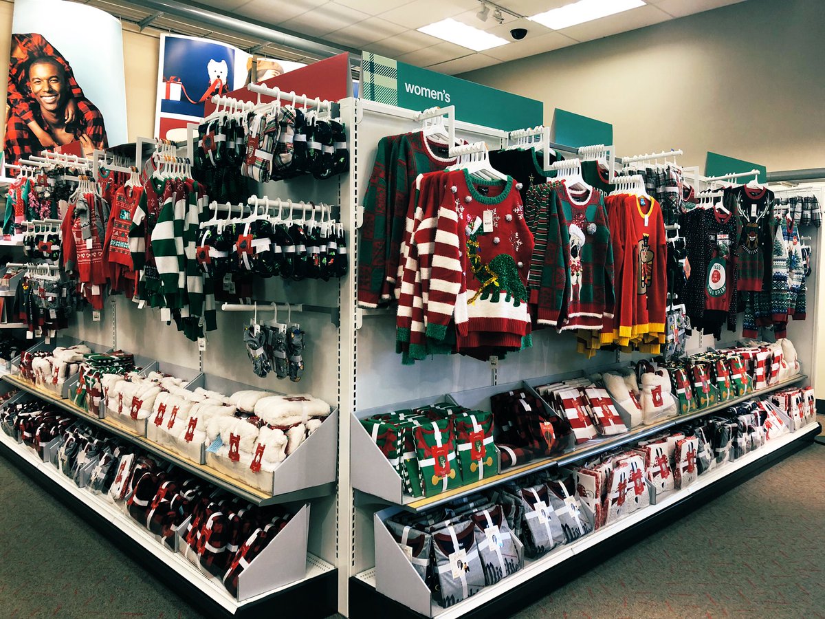 TargetJulie's tweet photo. We all need Ugly Xmas sweaters! #holideals #target #d174 #g190 https://t.co/Fp7ein6Ab7