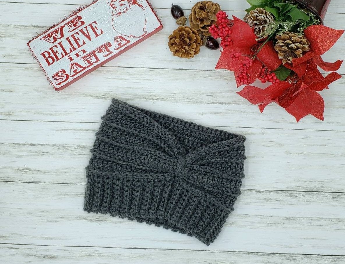 JESSICA52742854's tweet photo. Crochet Ear Warmer
Thunder Gay
MADE TO ORDER!
Available in sizes 0/3 months to adult! #etsy #accessories #hat #bohohippie #boho #SaturdayMorning
#giftideas #crochet #earwarmer 
#giftguide #Christmasshopping
#giftforher #shopsmall
#etsy #buy  #christmas 
https://t.co/UPD2FH7I6Y https://t.co/cpVHl8Qo4E