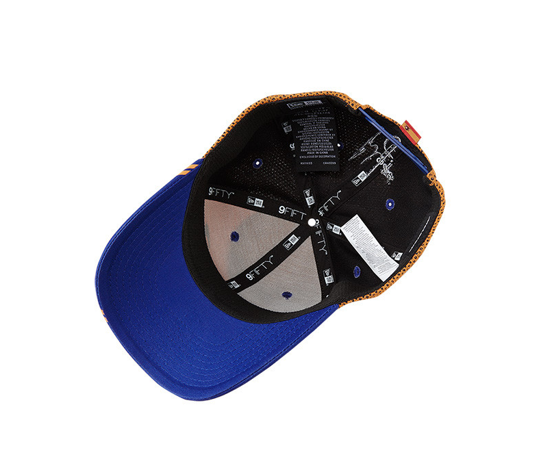 BanderaAzul_'s tweet photo. 🧢 | ¿Quieres ganar la gorra oficial de Carlos Sainz firmada?
REQUISITOS:
✅ Síguenos 👉@BanderaAzul_
🔁 RT a esta publicación
🌎 Hacemos envíos a todo el mundo.

🎲 El sorteo se realizará EN DIRECTO en la transmisión de Bandera Azul GP del #AbuDhabiGP (domingo 1).
¡Suerte! 🍀 https://t.co/MAosYzmPt2