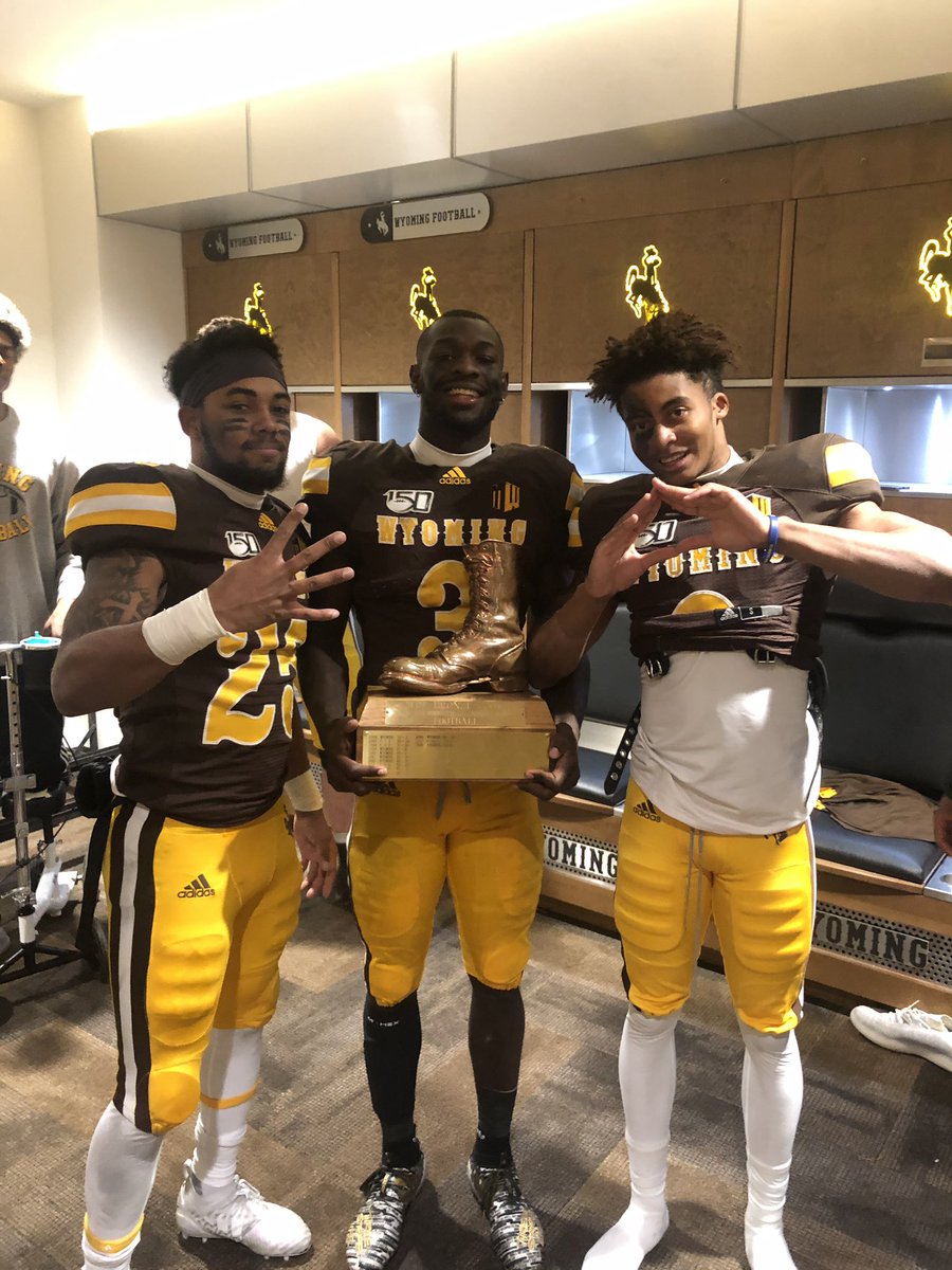 Overland at Wyoming! <a href="/WeAreOverland/">Overland Athletics</a>