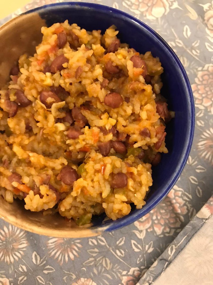 SangeetKothari's tweet photo. Finding such joy in #cooking, in pursuit to eat healthier, fresh and also to pamper myself. #foodlove #vegcooking #healthycooking #joyofcooking #selfpampering https://t.co/2qDHW3p9Gd