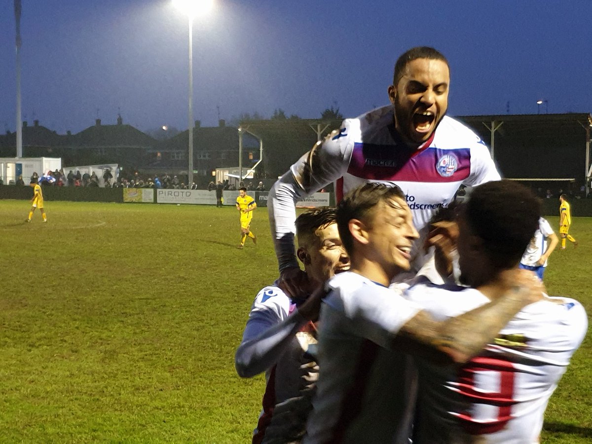 Shaunfrankham (@shaunfrankham) on Twitter photo Match action as <a href="/AFCRD/">AFC Rushden & Diamonds</a> secured a 3-0 victory against @LowestoftTownFC with second half goals from <a href="/nabiliamshariff/">nabil shariff</a> @JordanM76618167 and a screamer from matty slinn giving them the victory at a very wet and muddy hayden road. <a href="/NonLeagueCrowd/">Non League Crowds</a> <a href="/nonleaguedayuk/">Non-League Day</a> <a href="/NonLeaguePaper/">The Non-League Paper</a>. Match action as <a href="/AFCRD/">AFC Rushden & Diamonds</a> secured a 3-0 victory against @LowestoftTownFC with second half goals from <a href="/nabiliamshariff/">nabil shariff</a> @JordanM76618167 and a screamer from matty slinn giving them the victory at a very wet and muddy hayden road. <a href="/NonLeagueCrowd/">Non League Crowds</a> <a href="/nonleaguedayuk/">Non-League Day</a> <a href="/NonLeaguePaper/">The Non-League Paper</a>.