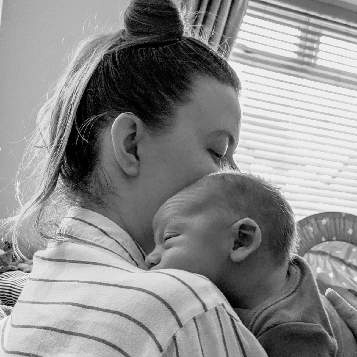 AShihTzuLife's tweet photo. When a baby is born a mother is born 💙 Born 14/11/19 at 19:06 he is just perfect. https://t.co/IFUdytuuM6