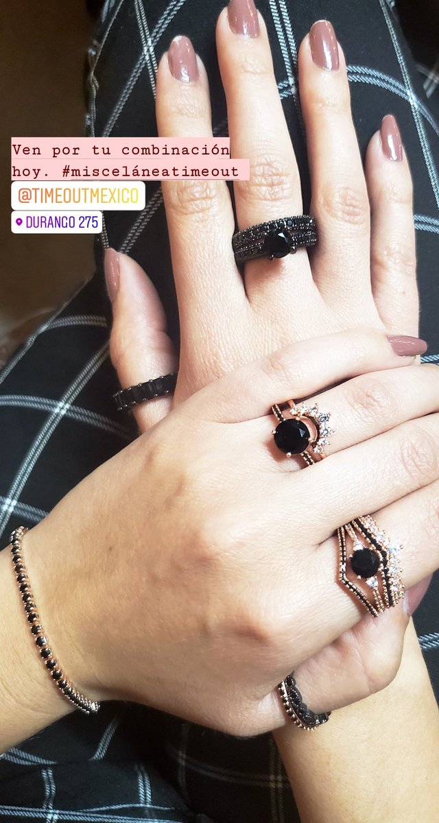 BojalilJewelry's tweet photo. Ven por la mejor combinación de anillos y pulsera. En #miscelaneatimeout con @TimeOutMexico Hoy y mañana hasta las 8 pm.
El lugar esta espectacular no te lo puedes perder. https://t.co/pcNCYc4gbl