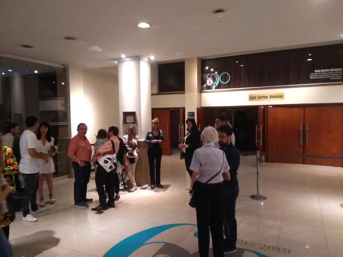 alTeatroReal's tweet photo. #Real2019
En minutos comienza!
“Música, Magia y otros Misterios” de la Escuela de Música Shinichi Suzuki en nuestra sala Carlos Giménez.
@AgCbaCultura
@raulsansica https://t.co/Vnt1bOTMjJ