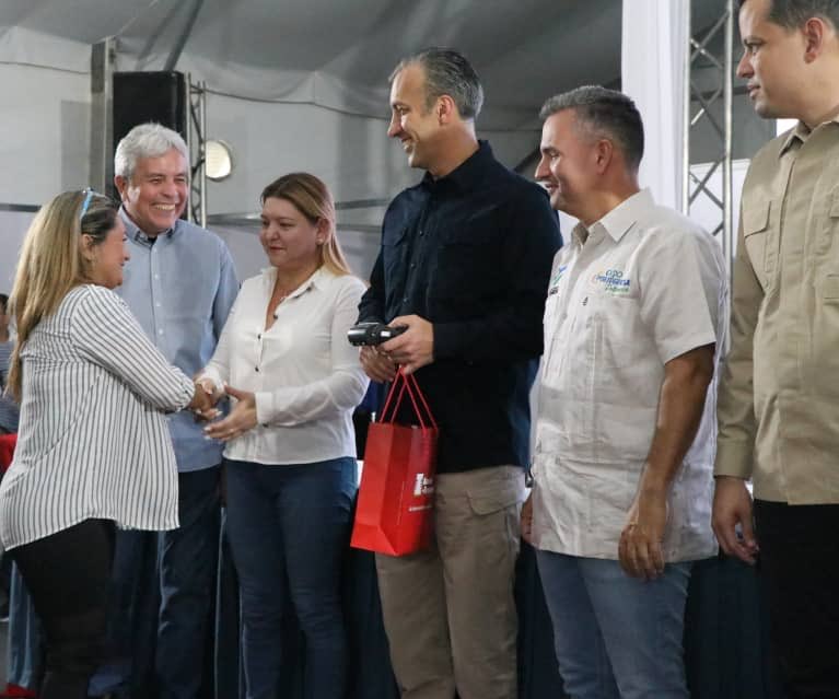 Banco del Tesoro tweet media