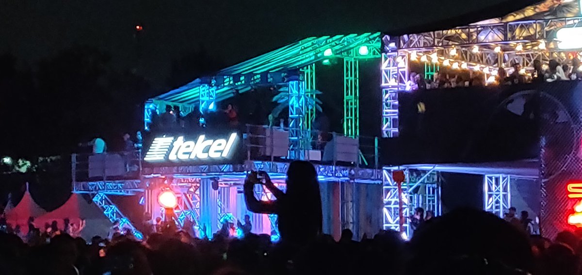 totalshow's tweet photo. Stand en el #CoronaCapital19 diseño, estructuras ,escaleras y tarimas marca total show https://t.co/sa5QTY5oL0