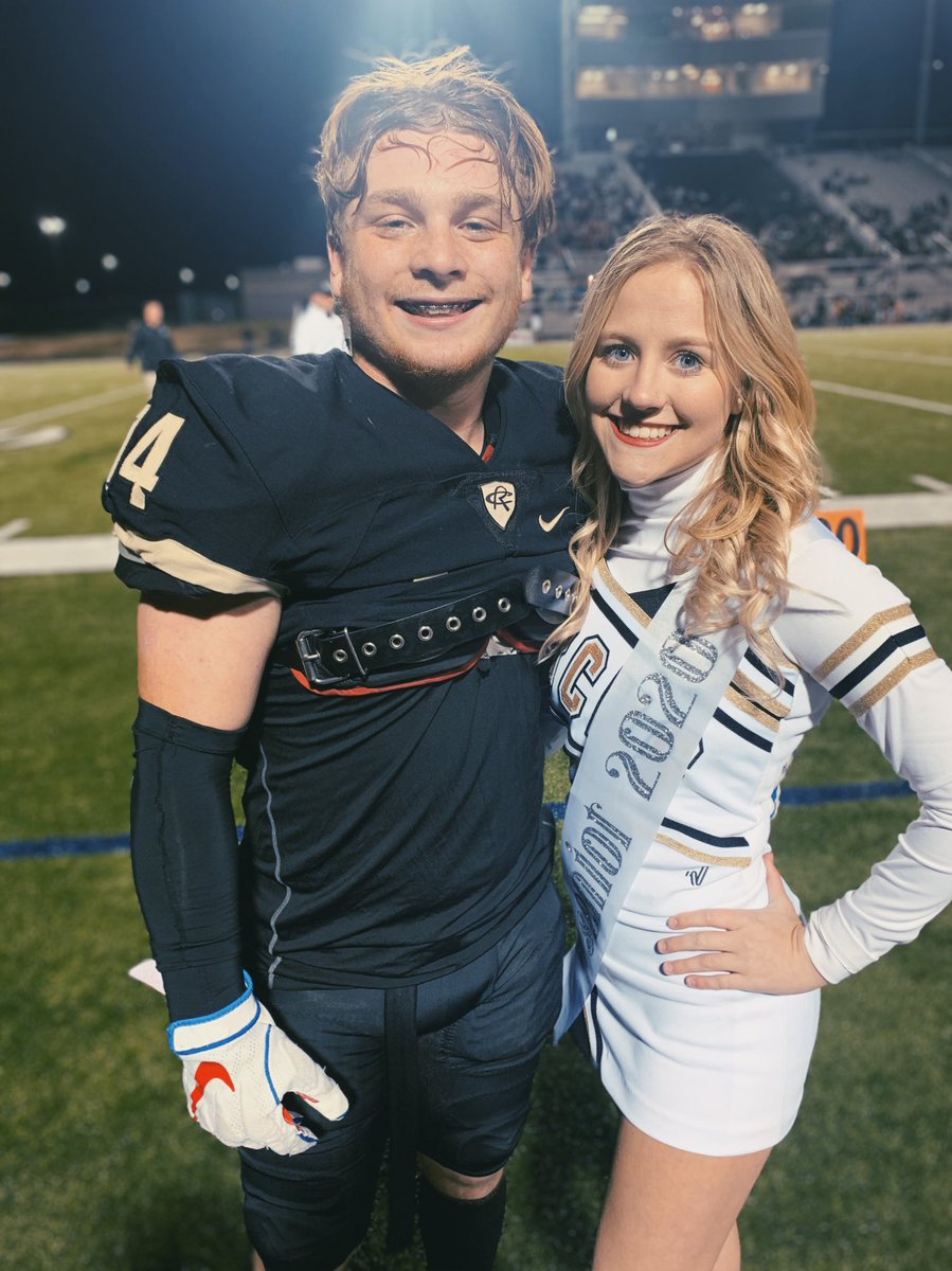 kaittlynnwebb's tweet photo. thankful for a great season!! this was the best 4 years of cheering a girl could ask for! definitely will miss cheering for a great team!!! so proud of y’all! #14 @klump_john #senioryear https://t.co/8NQi1K28mf
