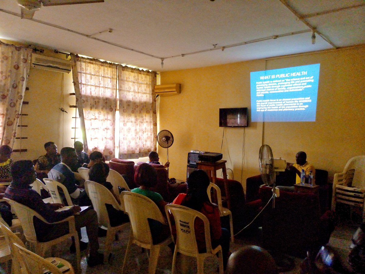 Psnypgcrossriv1's tweet photo. WEEK ONE. 
CAREER AND MENTORSHIP PROGRAM, 
Powered by Pharmacists Council on Nigeria and Advantage Health Africa.
Featuring:
 seminar: Employability Skills
Interactive session :
on choosing a career in: 
Hospital and Public Health Pharmacy practise.

Join us again, Next week... https://t.co/jOUr5xBkAX