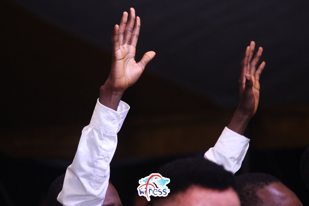 NIFESNational's tweet photo. A man of intense worship.
@DrPaulEnenche as always worships in songs before ministering in words.
#NMC2019
#NMC
#Witness2019
#Nifes https://t.co/7ak40t5vBd