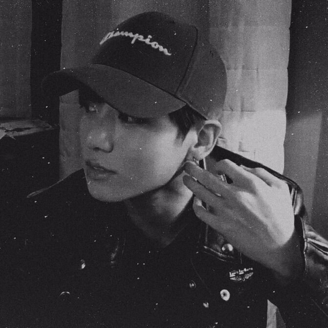 HDbZHQg5TsLLXvf's tweet photo. ผมบอทใหม่น้าา~ชื่อศักยภาพ!ฝากตัวด้วยน่ะเคิ้ป!ทักผมได้น่ะ!😊
#บอทโสด #บอทเหงา #บอทหาเพื่อน #บอทใหม่หาทุกอย่าง https://t.co/QiJbCTfhca