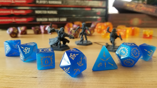 FromAfarPodcast's tweet photo. GIVEAWAY TIME!

To celebrate reaching 500 followers and all the support we have received, we are doing a giveaway for the beautiful blue gemstone dice set from URWizards! 

To enter:
 - Follow us!
 - Like this post
 - Retweet for an extra entry!😃

#Giveaway #dnd5e #DnD #ttrpg https://t.co/V1BQGZFubR